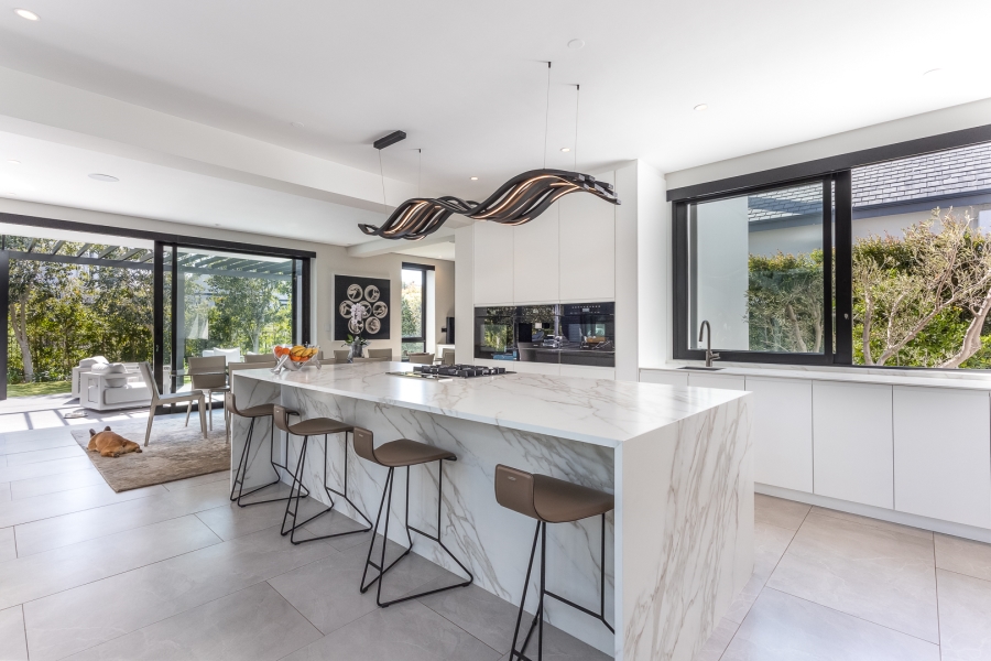 4 Bedroom Property for Sale in Pearl Valley at Val de Vie Western Cape